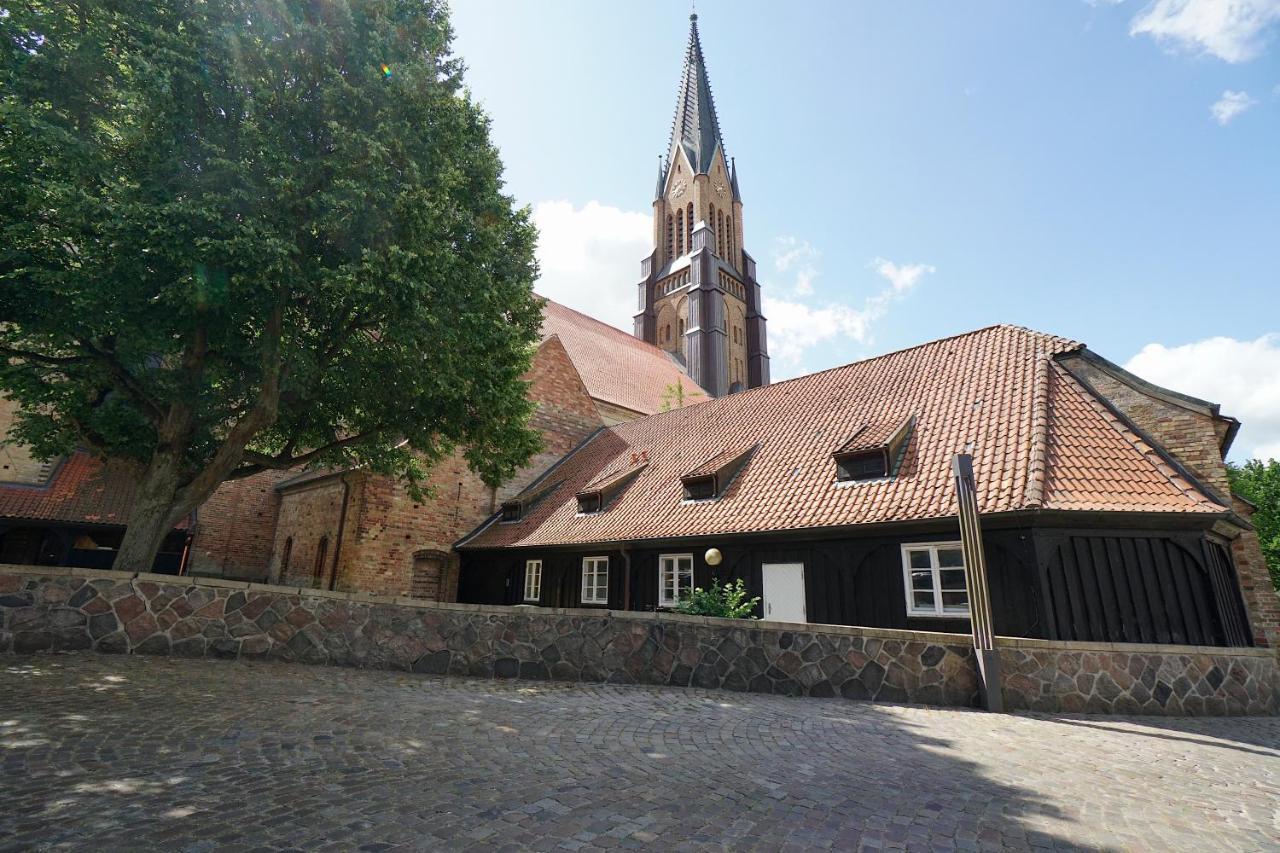 Ferienwohnung Schlei-Suite Schleswig Bagian luar foto